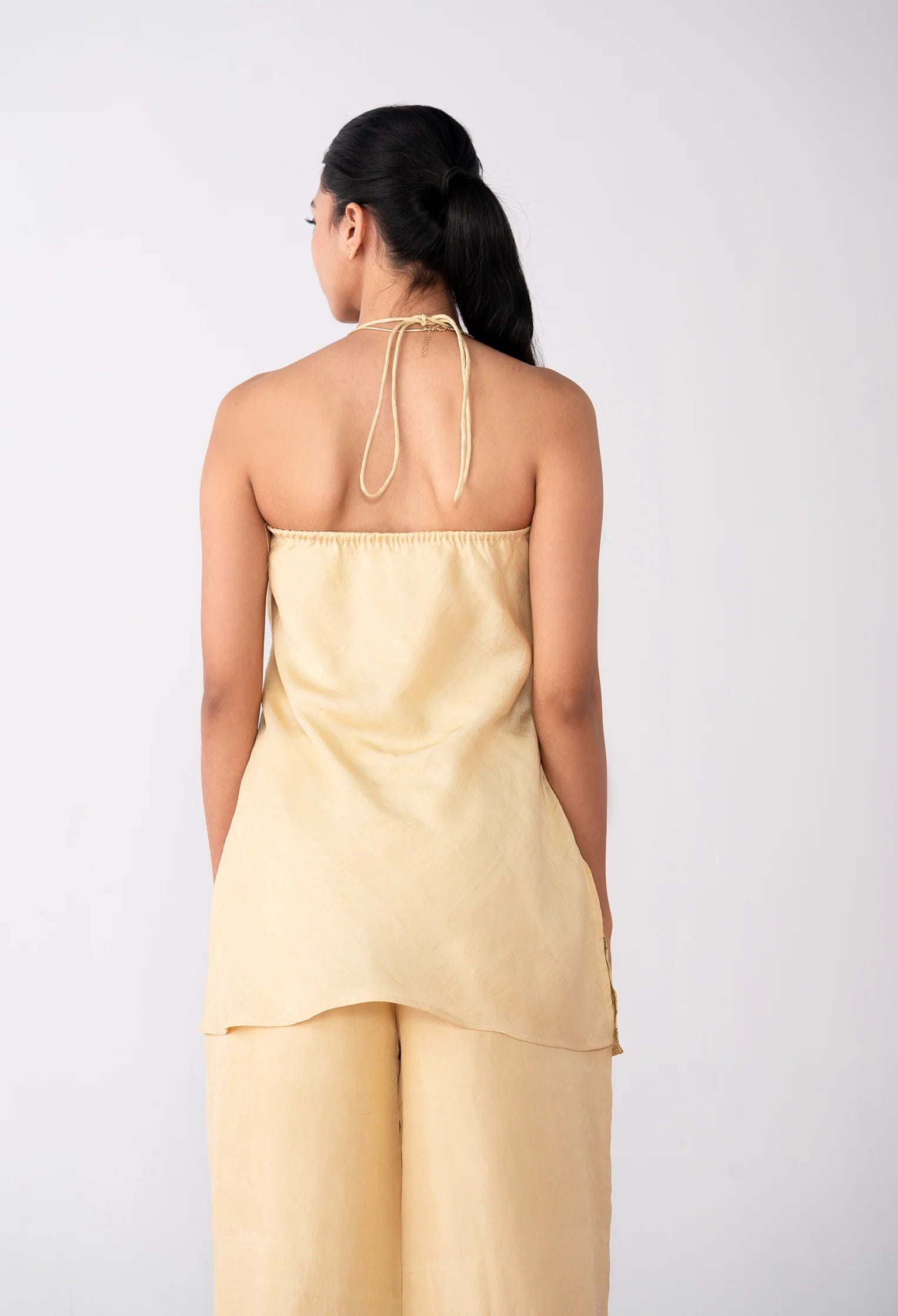 Sona Pant